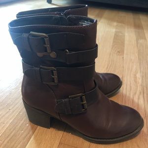 Ruff Hewn ankle boots size 8